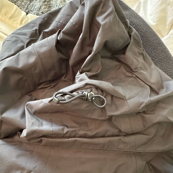 Northface Goretex Rain/Wind Jacket Shell + Inner Fleece.